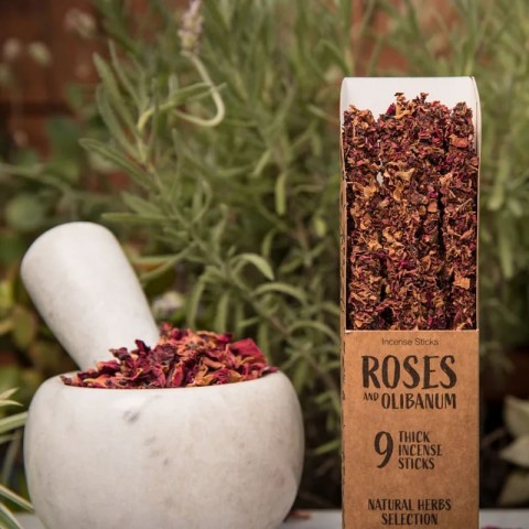 Herbal incense Roses & Olibanum, Sagrada Madre, 9 pcs.