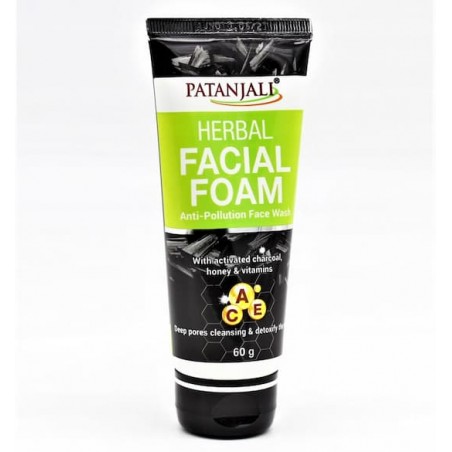 Очищающая пенка для лица с древесным углем Herbal Facial Cleansing Foam, Patanjali, 50 мл