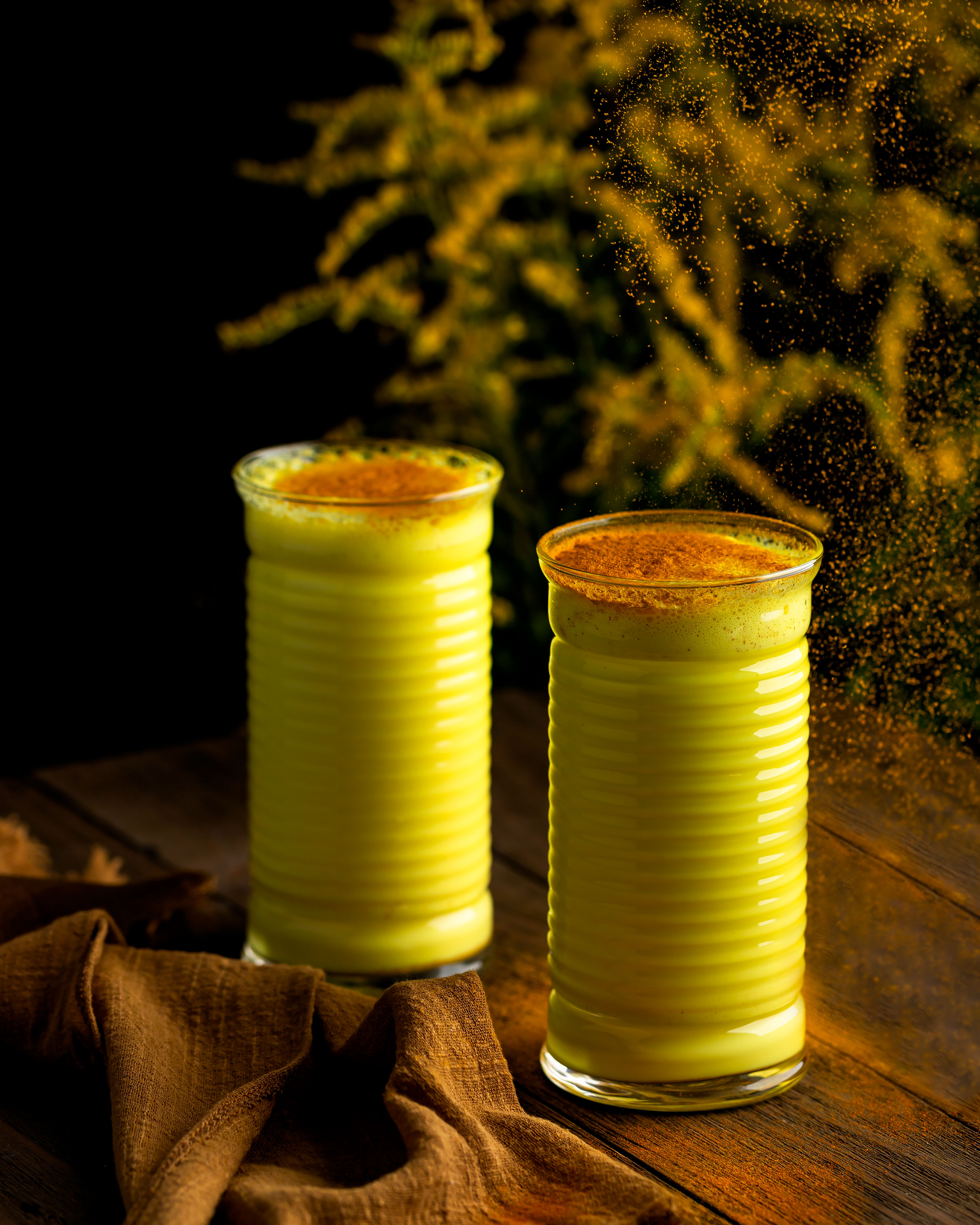 Auksinis pienas (Golden Milk)